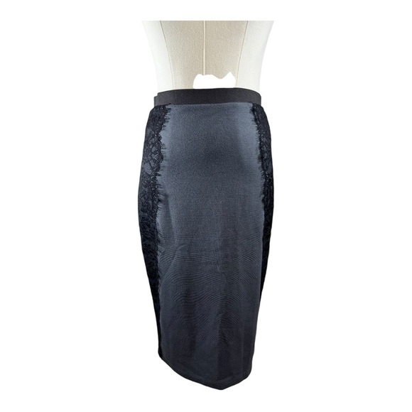 Velvet by Graham & Spencer Dresses & Skirts - Velvet by Graham & Spencer Grey Lace Trim Pencil Skirt Size 4P